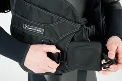 Weight release pocket (QXS)